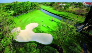 New Golf Retreat Opens in April